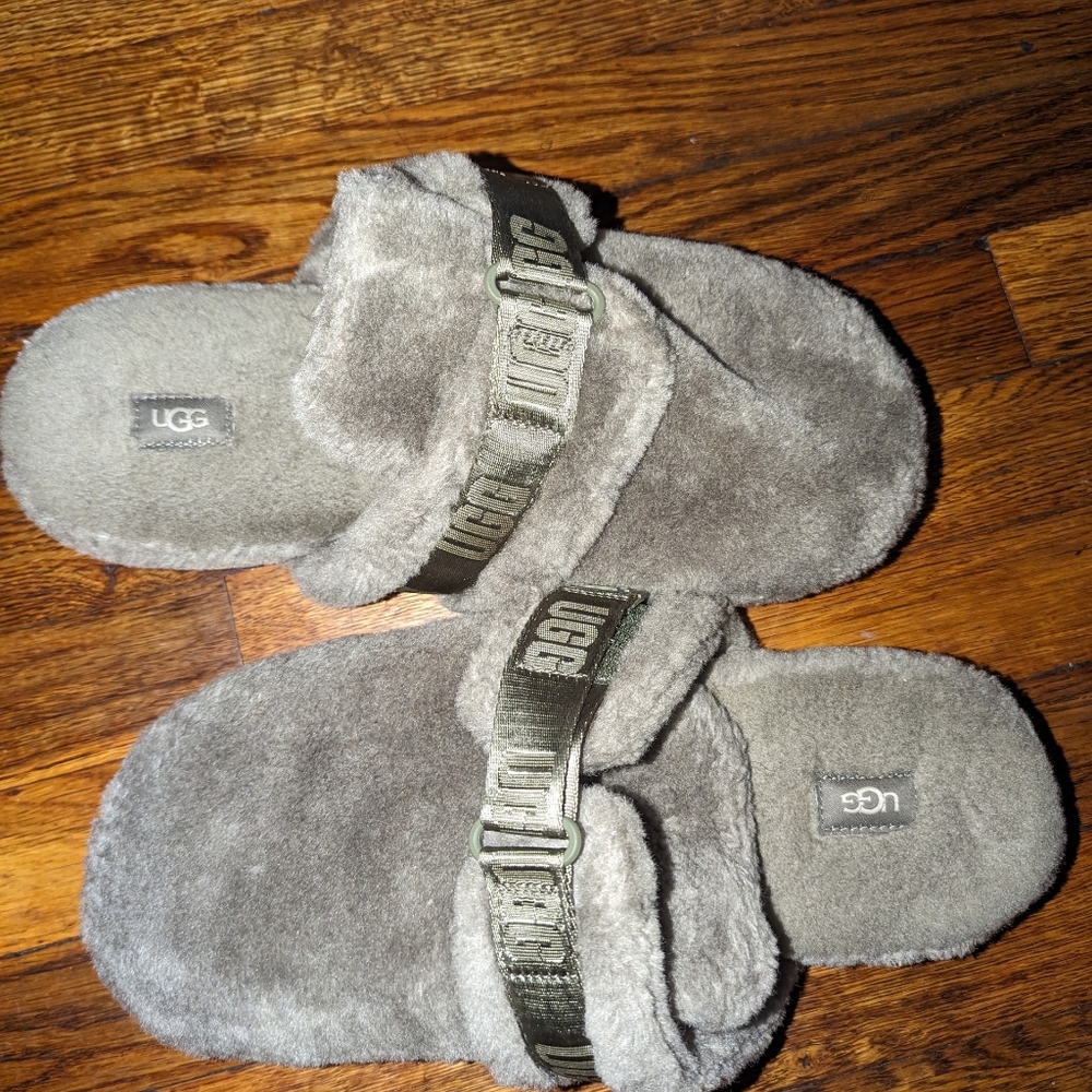 UGG Mens Gray Fluff It 1118120 ComfortLifestyle Slip On Mule Slippers Size 13 - Picture 2 of 5